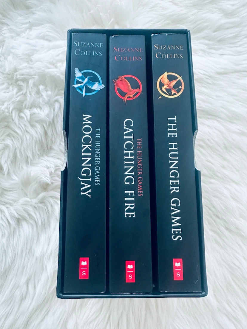 The Hunger Games Trilogy Box Set - photo 2