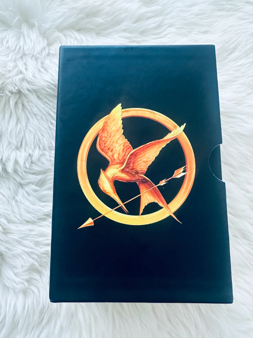 The Hunger Games Trilogy Box Set - photo 3