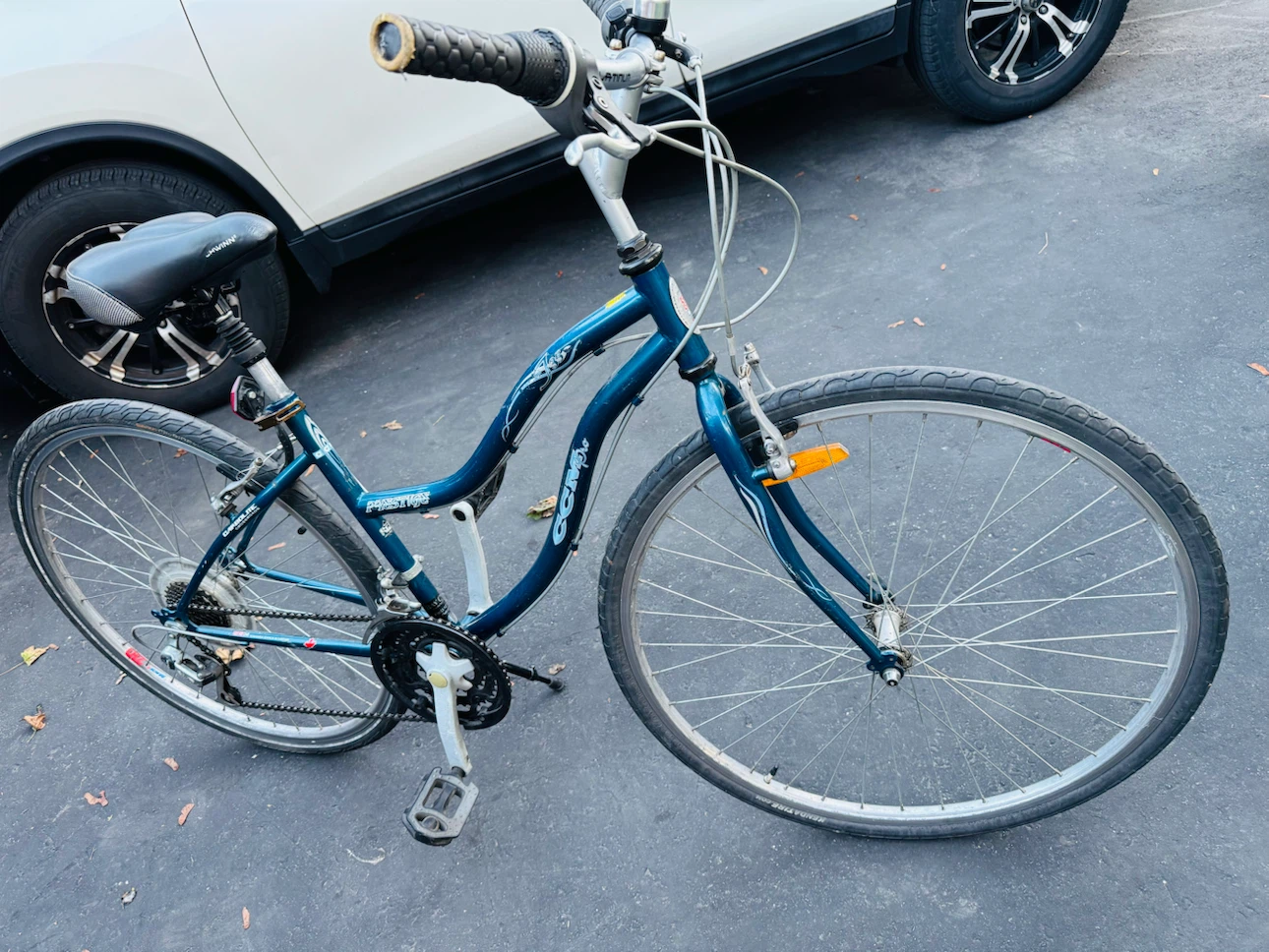 CCM Prestige Carbolite Crossroads Hybrid Bicycle - photo 3