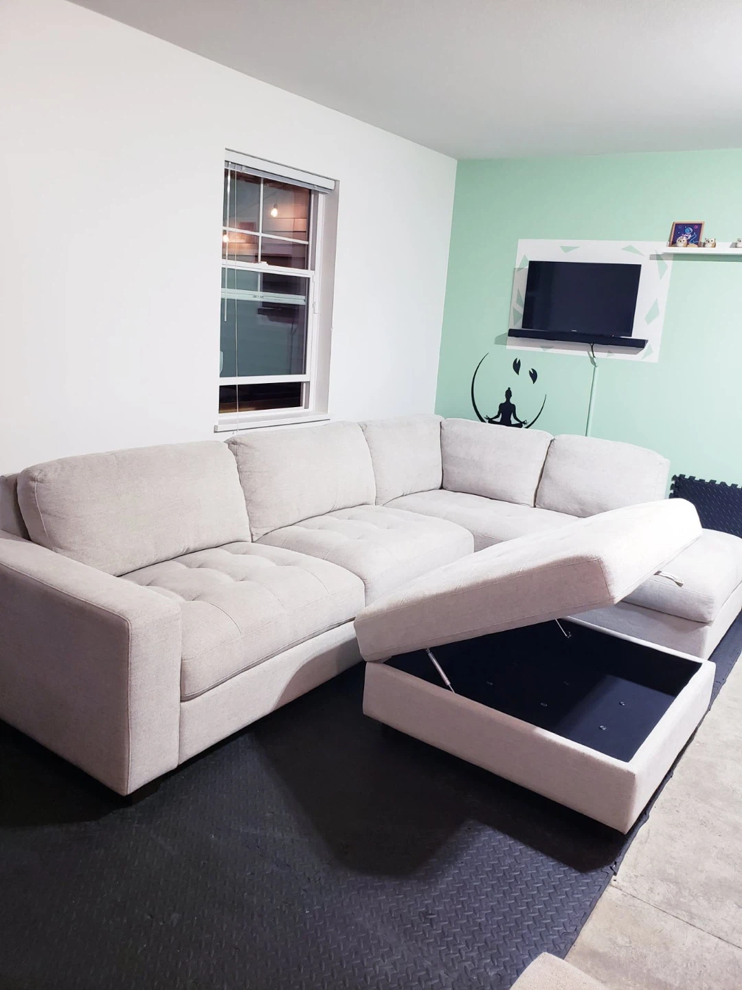 Light Grey Sectional Sofa with Storage Ottoman - photo 2