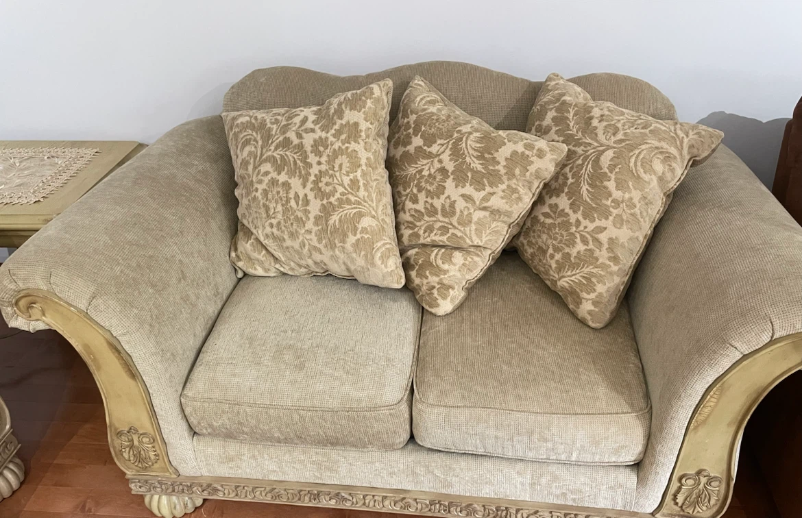 Ashley set sofa(love seat & 3-seater) and coffee table - photo 4