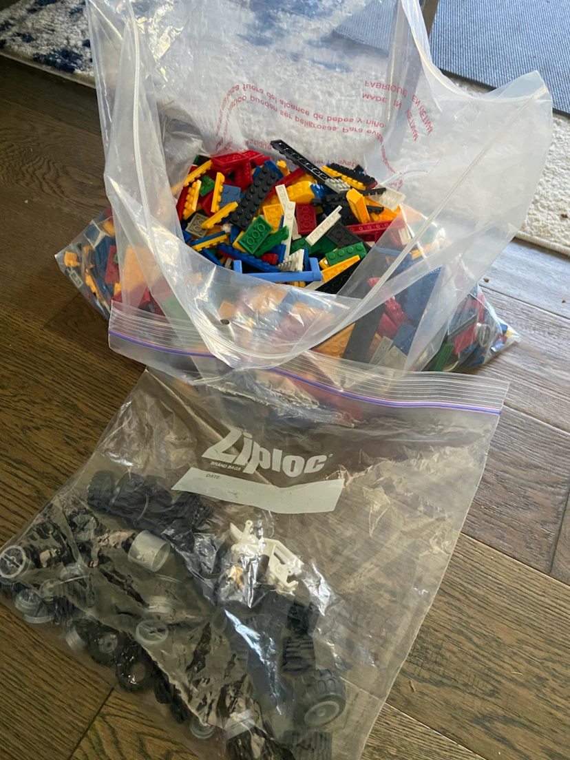 Assorted Bulk Knockoff Lego Bricks and Pieces - photo 5