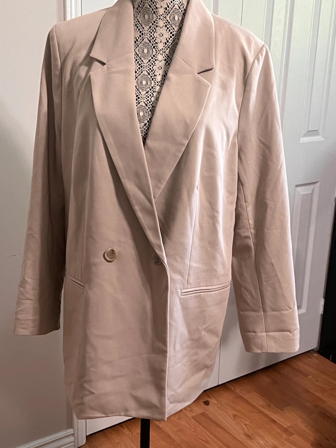 Free Set of 2 H&M Double-Breasted Blazers Size Large - photo 3