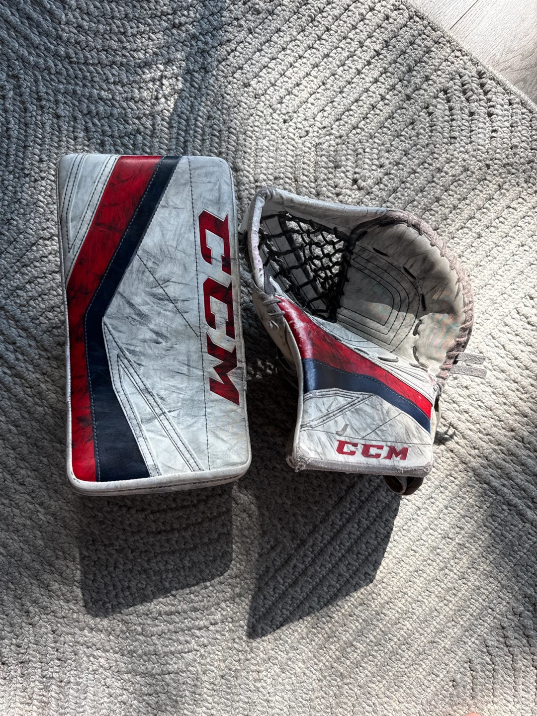 CCM P2.5 Junior Goalie Blocker and Trapper Set