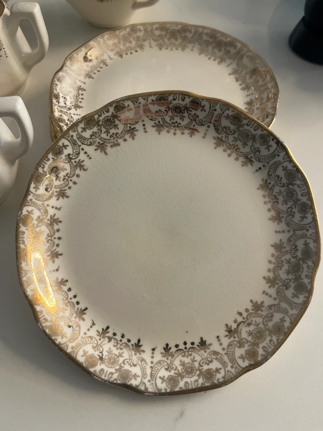 Vintage Georgian China Tea Set – 22K Gold Filigree - photo 3