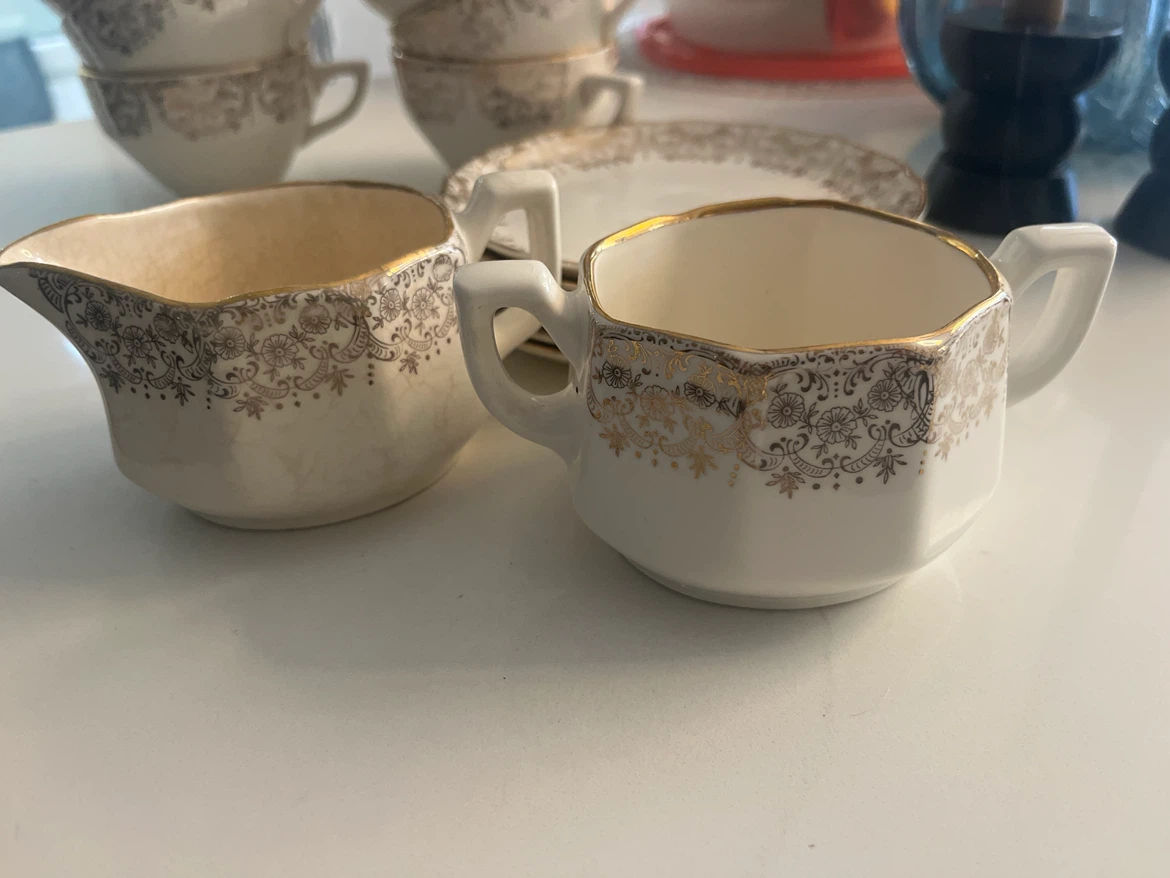 Vintage Georgian China Tea Set – 22K Gold Filigree - photo 5