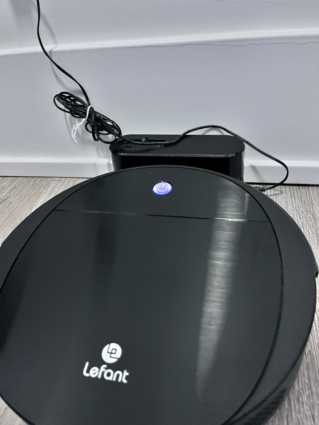 Lefant M213 Robot Vacuum + New Replacement Parts & Mop Pads