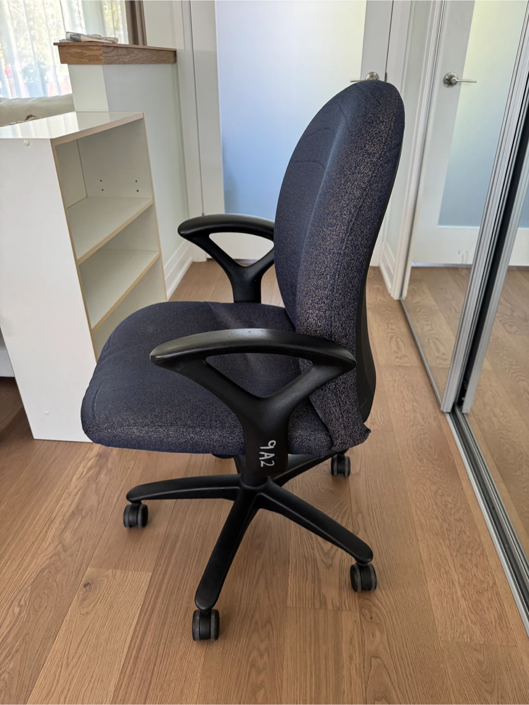 Heavy Duty Office Chair - photo 2