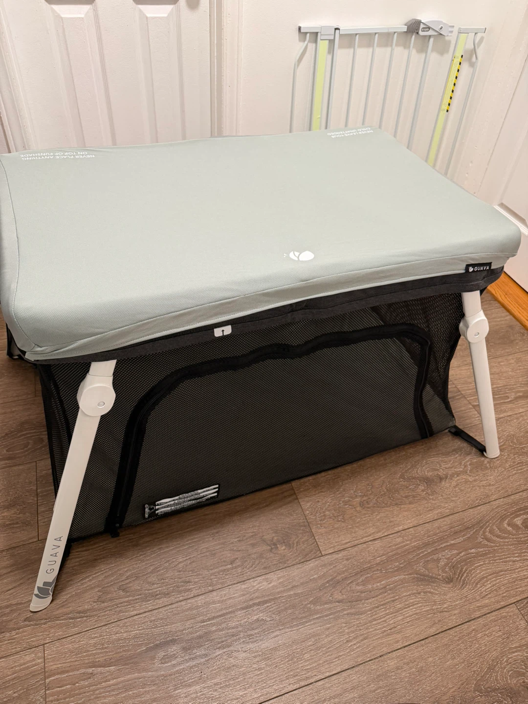 Guava Lotus Travel Crib - photo 3