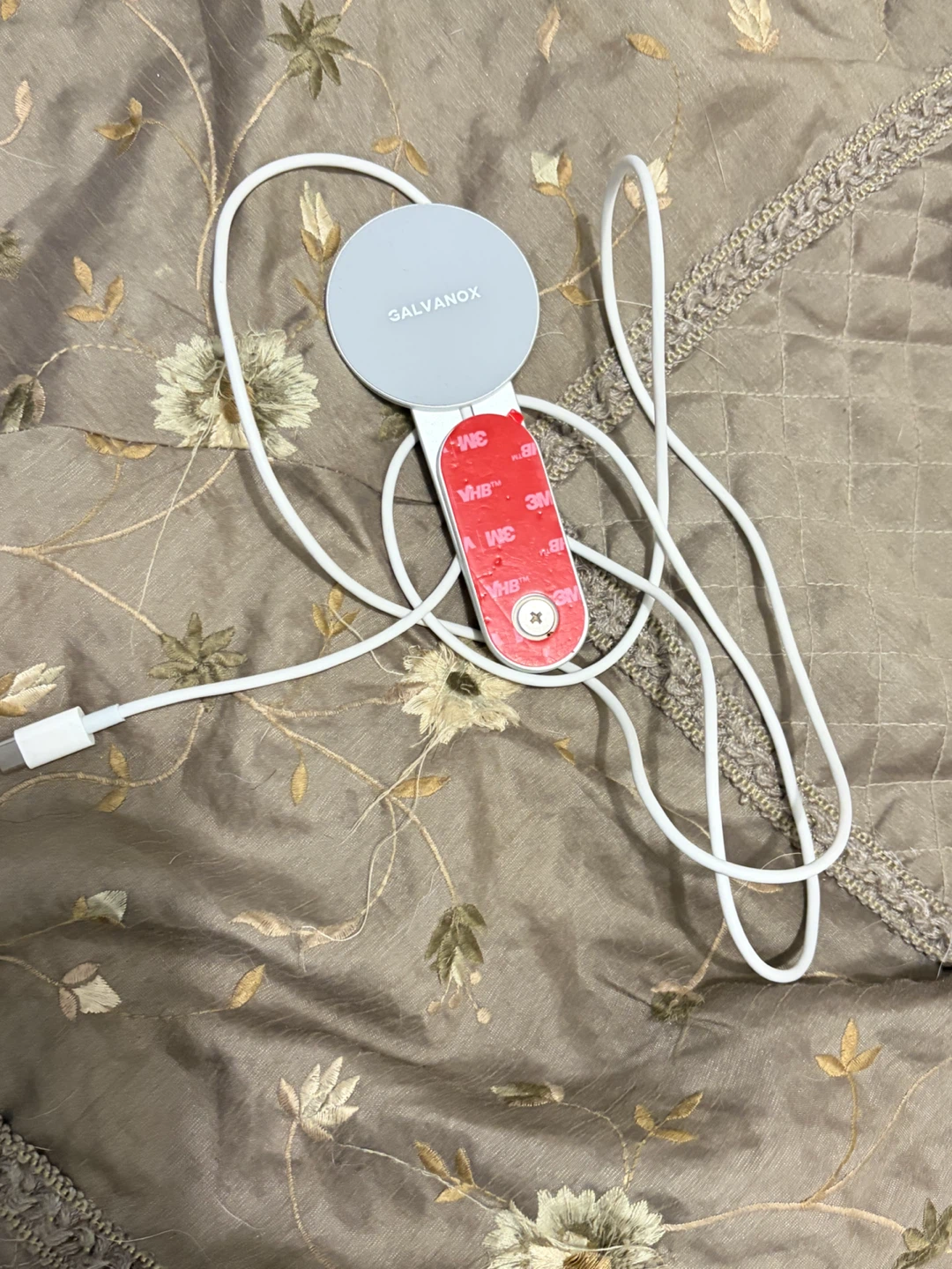 Galvanox Magnetic Phone Mount Charger
