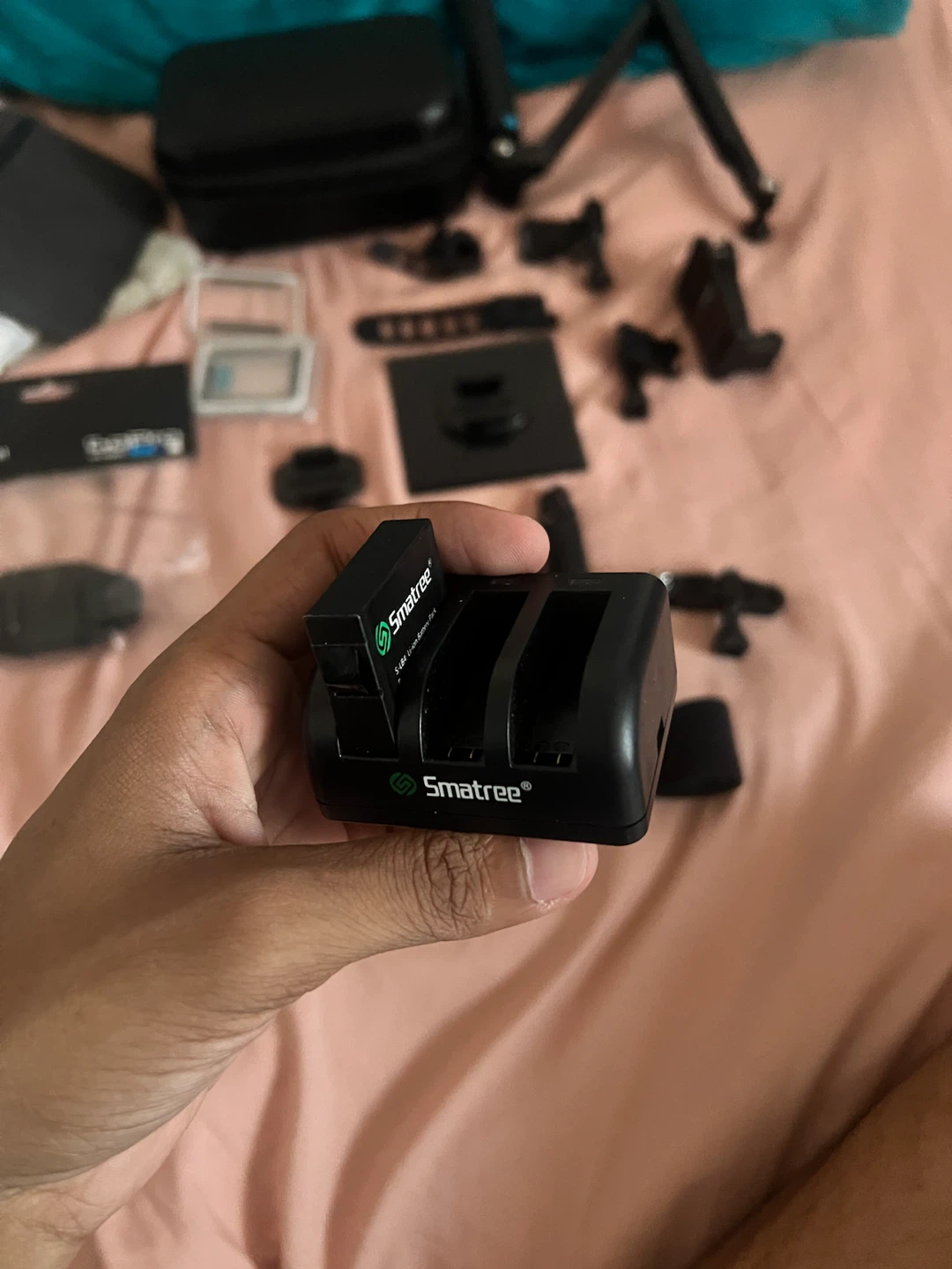 GoPro Accessory Kit with Smatree Charger no cable - photo 3