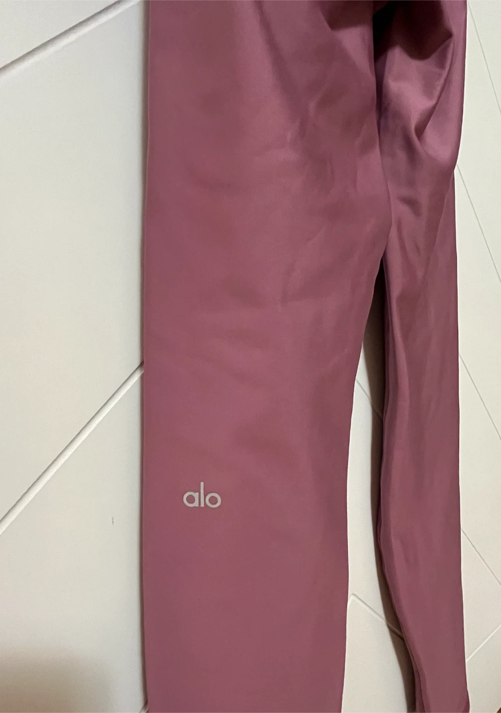 Alo Yoga matching set Women Size Medium - Large - photo 2