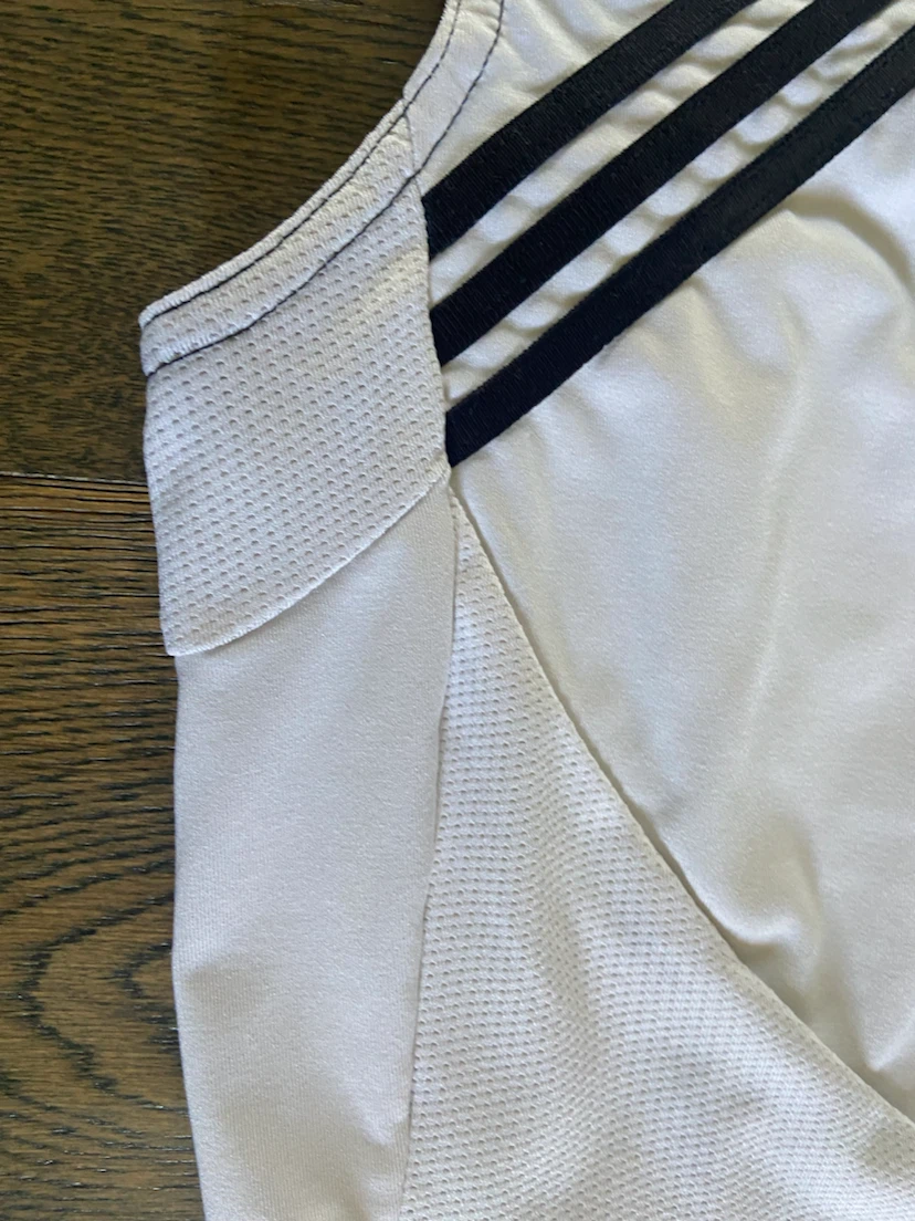 Vintage Ladies Adidas V-Neck Athletic Shirt M - photo 3