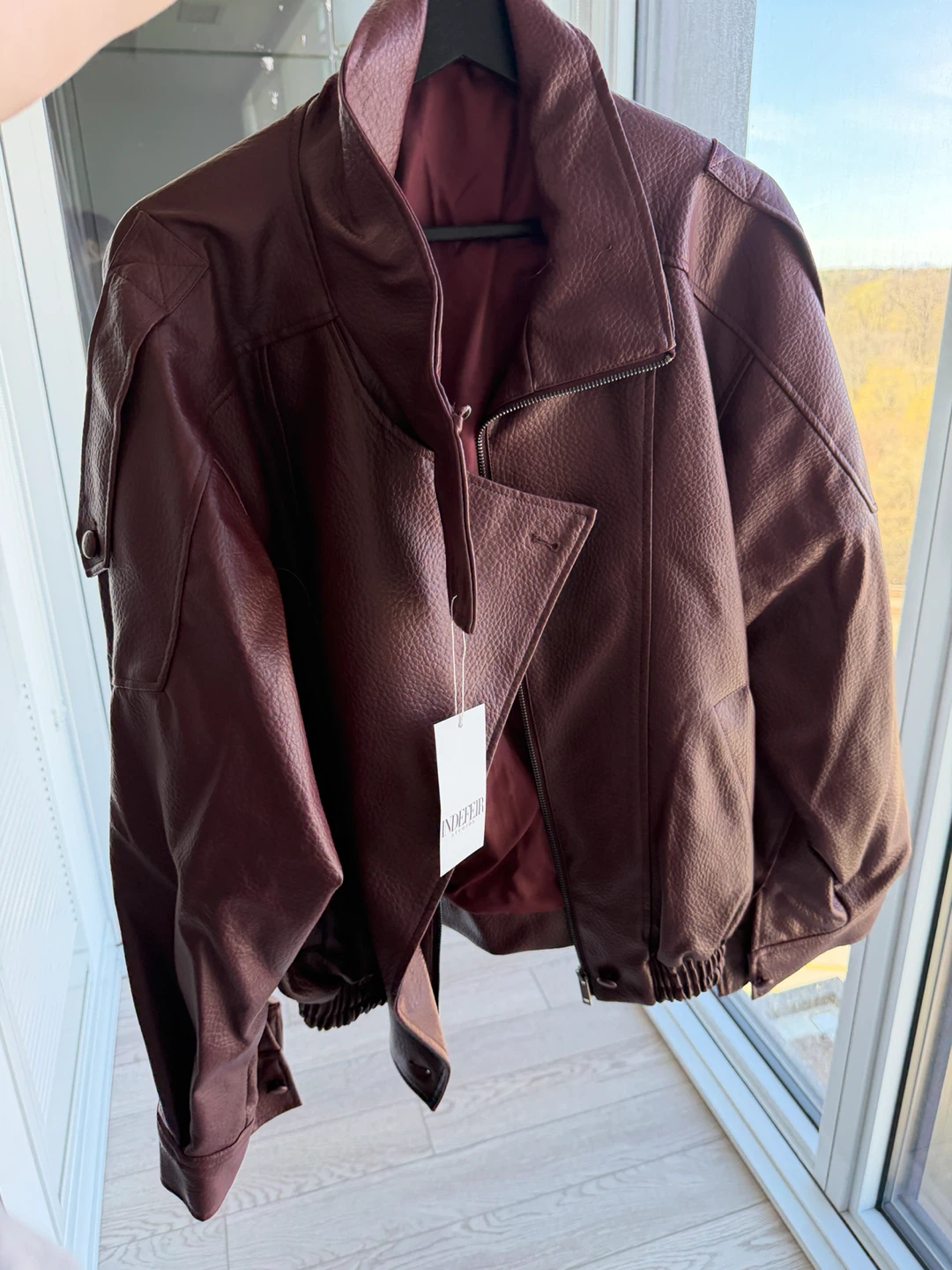Burgundy Maroon Faux Leather Jacket,Size:L,brand New - photo 4