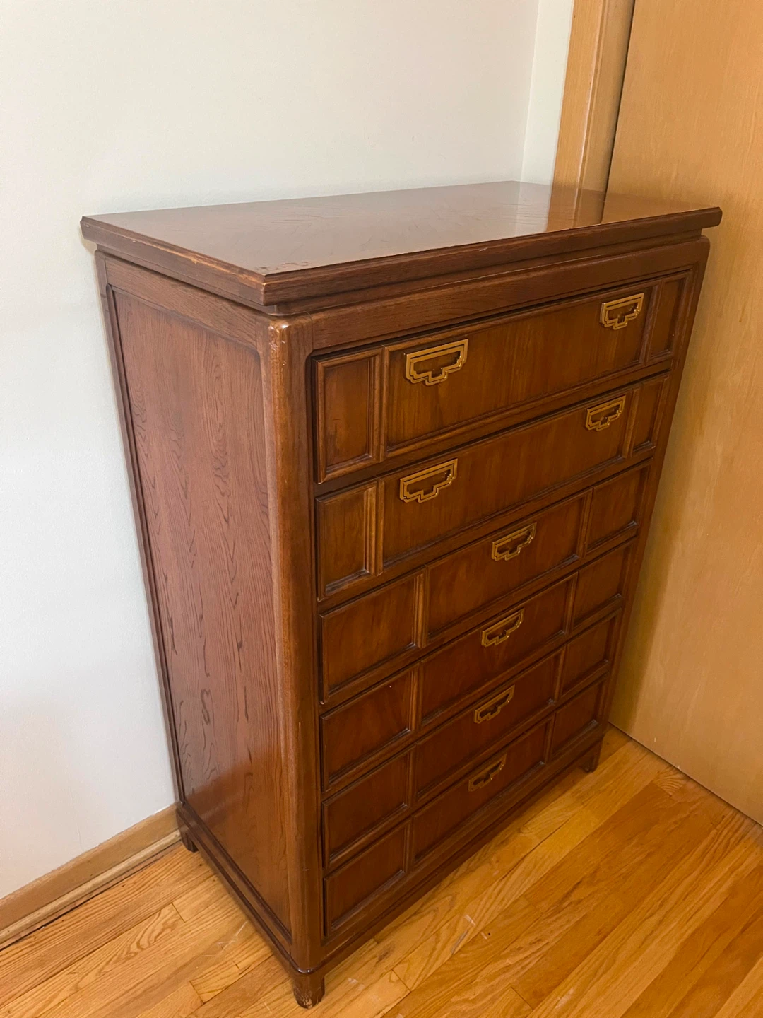 Vintage Wooden 6-Drawer Tall Dresser - photo 4