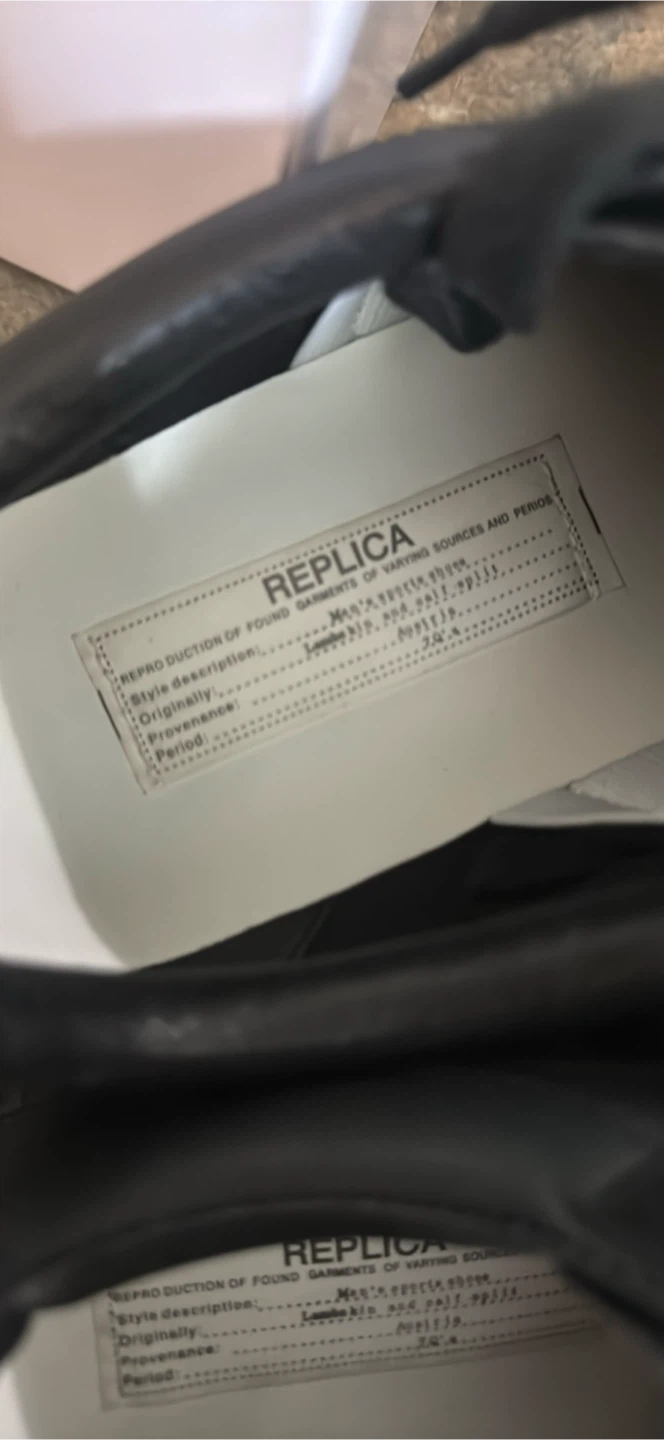 Maison Margiela Gats Black - photo 4