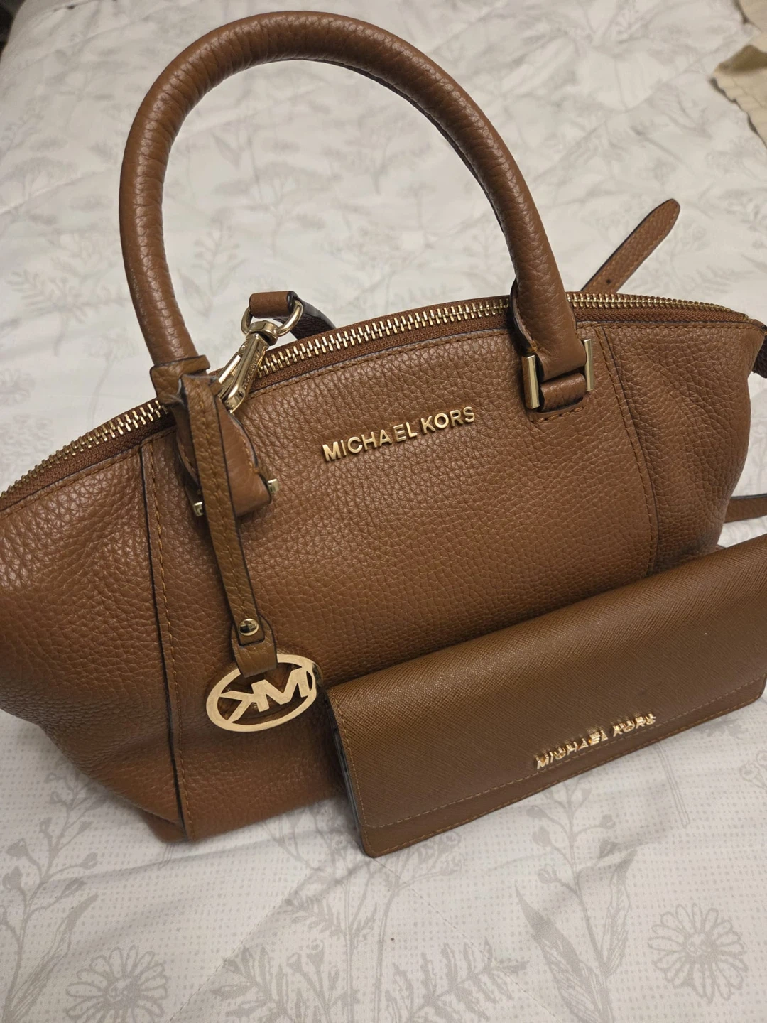 Michael Kors Handbag and Wallet Set