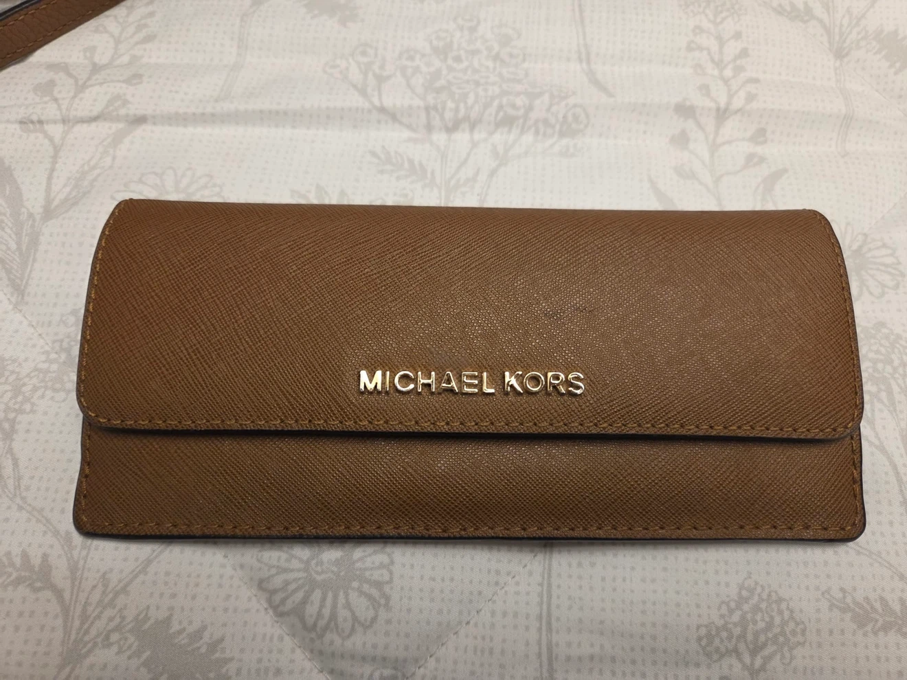 Michael Kors Handbag and Wallet Set - photo 5