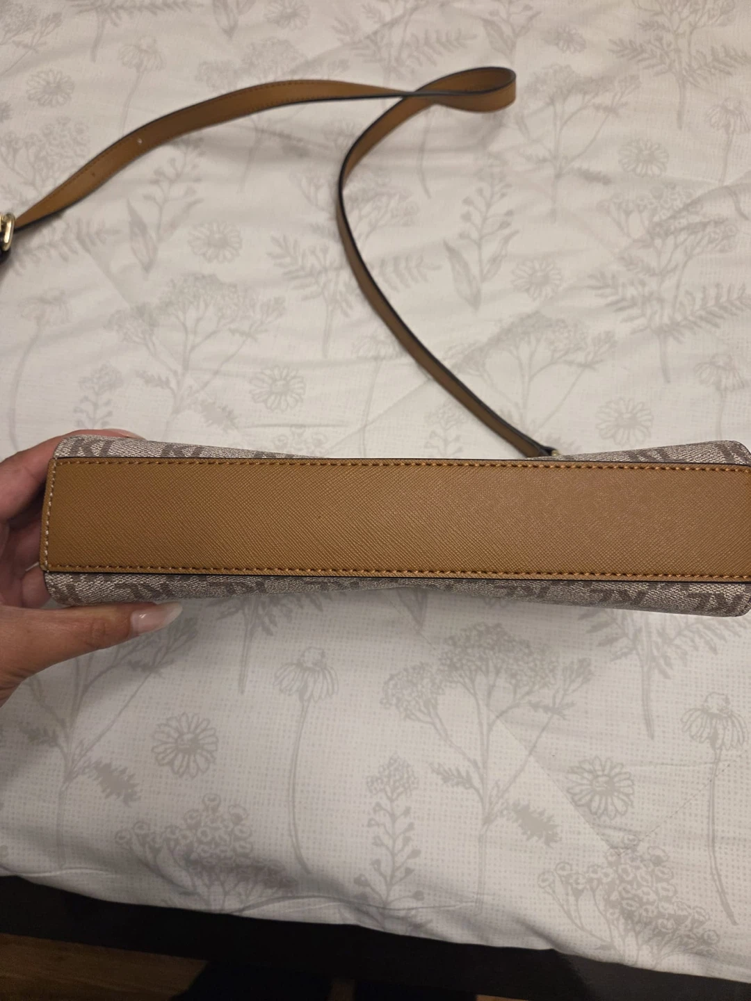 Karl Lagerfeld Crossbody Bag - photo 3