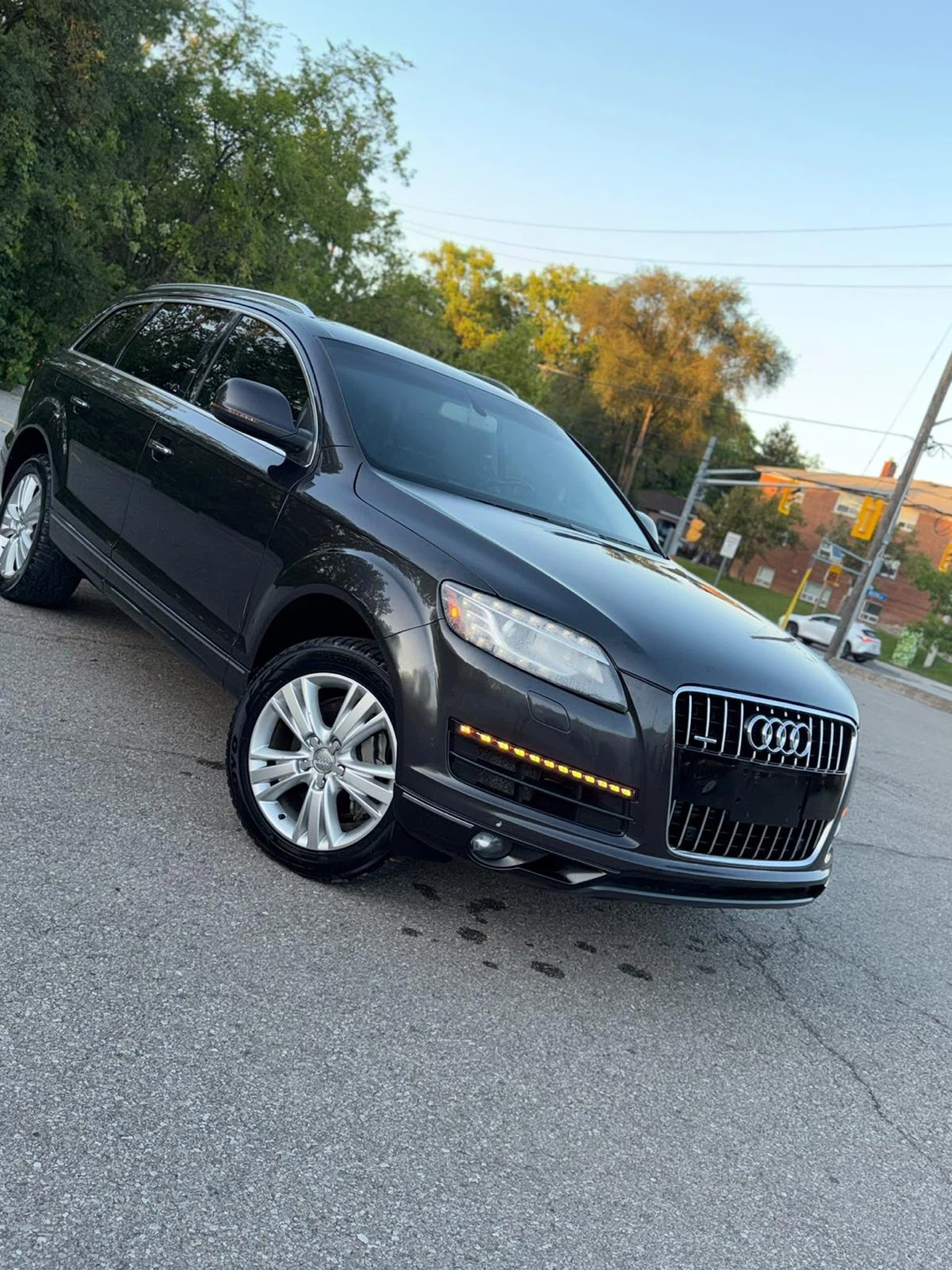 Audi Q7 SUV - photo 2