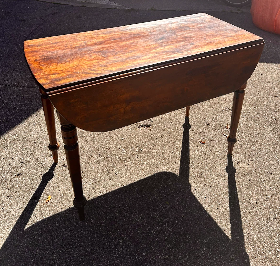 Vintage Dropleaf Pembroke Table - Solid Wood