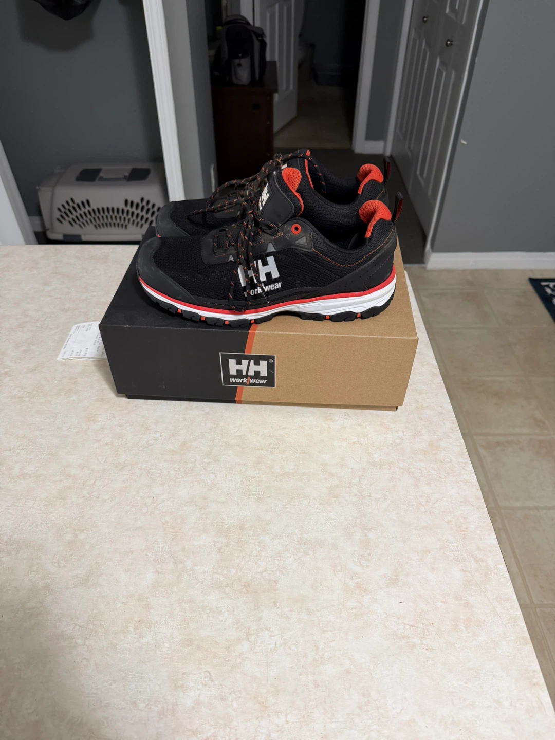 Hello Hansen CSA approved work shoes - photo 4