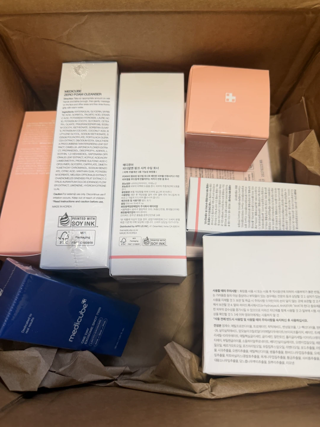 Medicube Glass Glow Skincare Set - photo 2