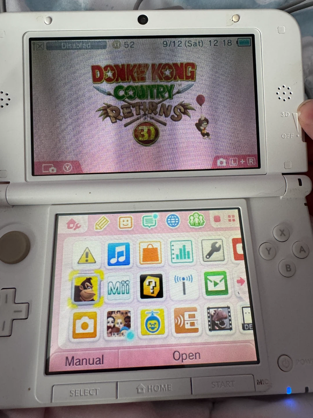 Pink Nintendo 3DS XL - photo 4