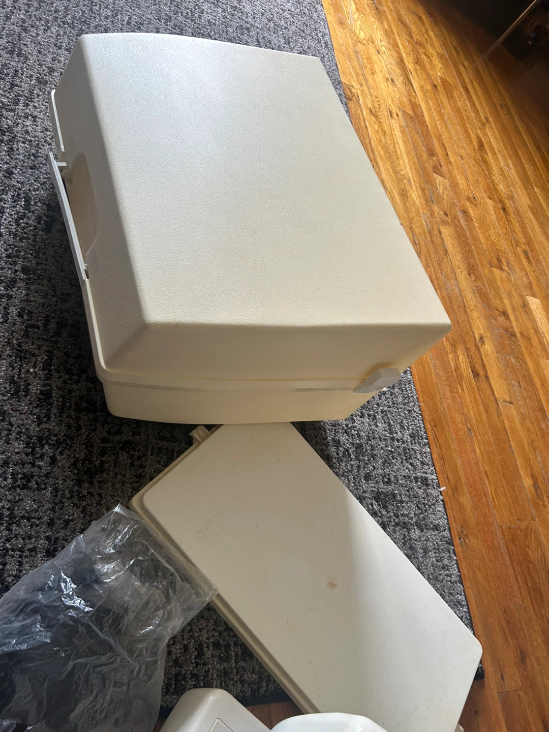 Kenmore Sewing Machine with Hard Carrying Case