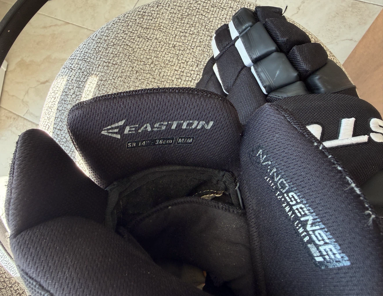 Easton HSX Senior Hockey Gloves (14 inch) - photo 4