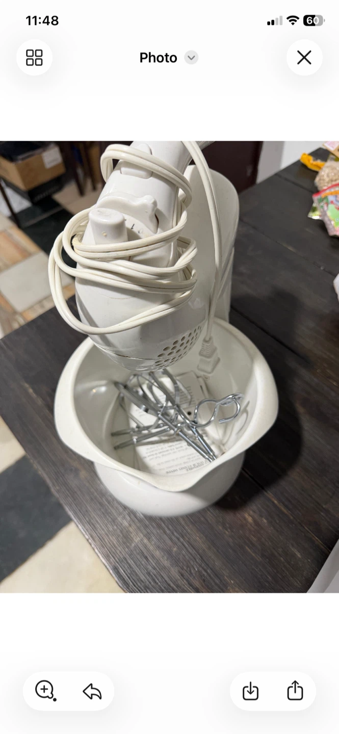 Sunbeam Mixmaster Hand Mixer