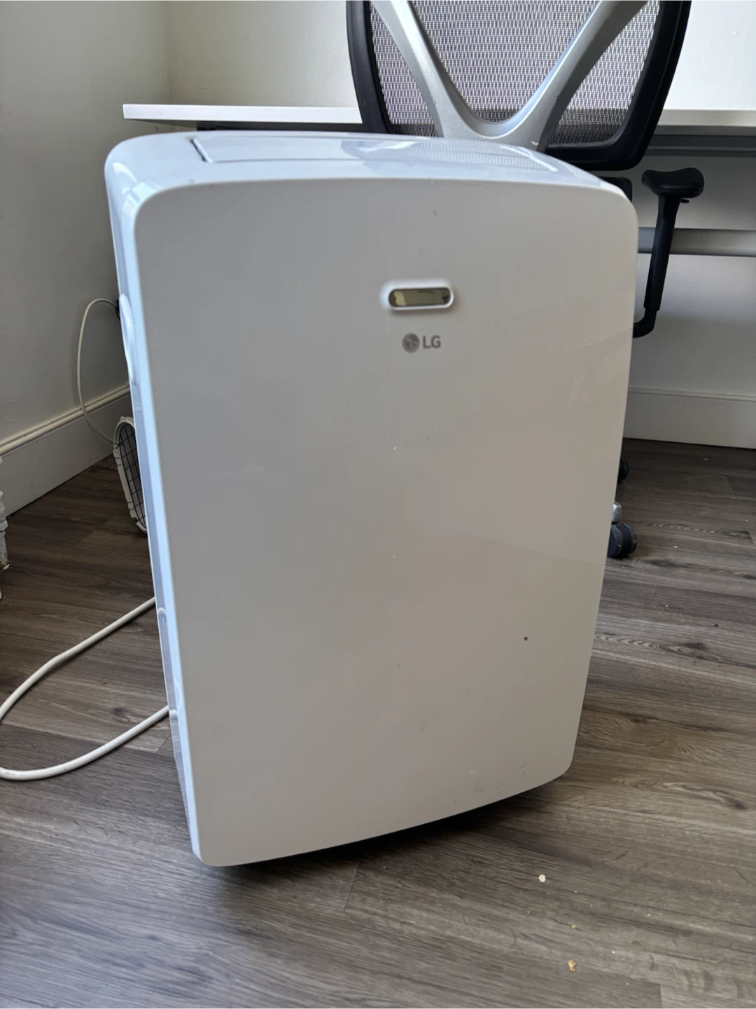 LG Portable Air Conditioner