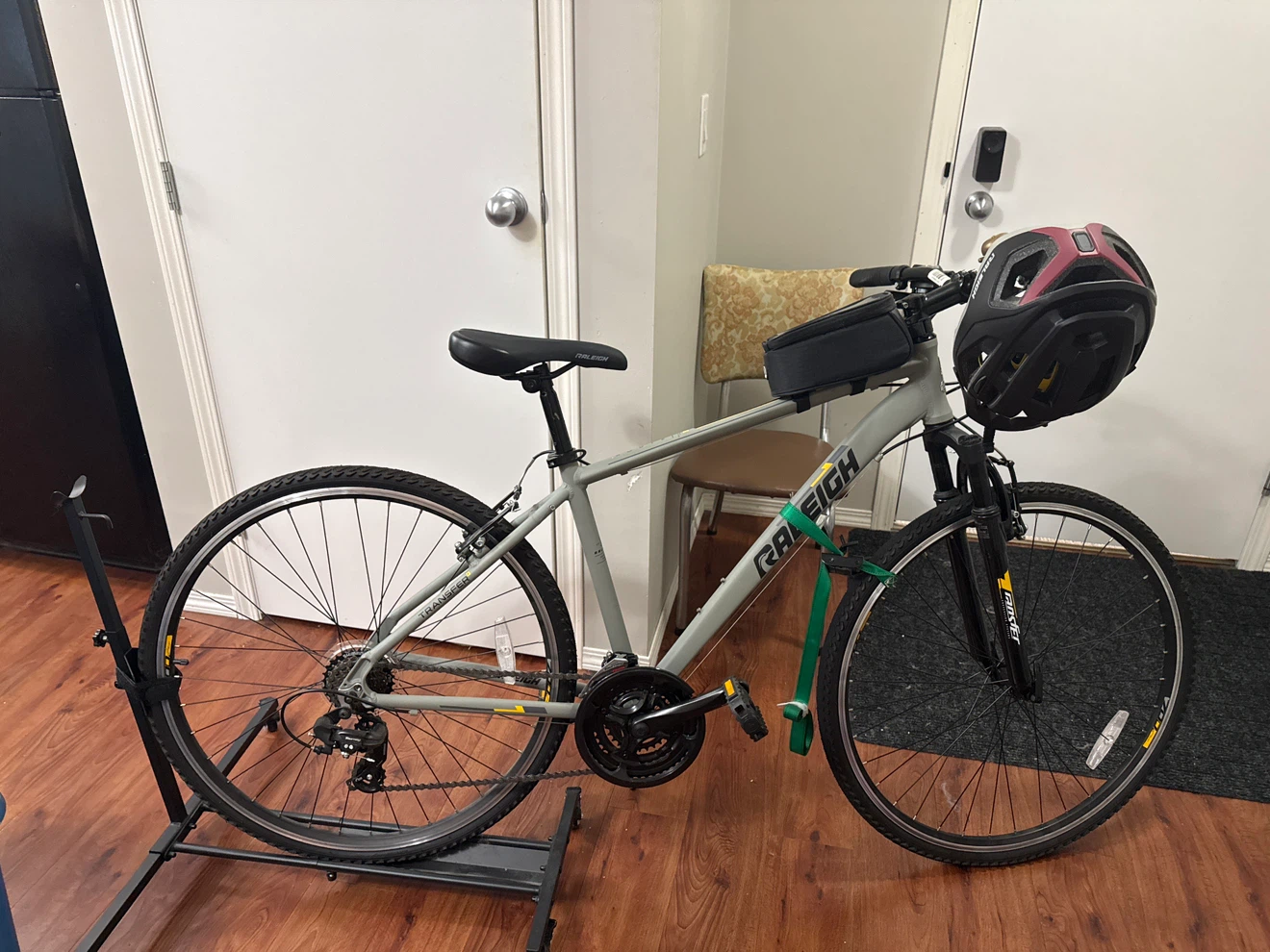 Raleigh Route Bike - photo 2