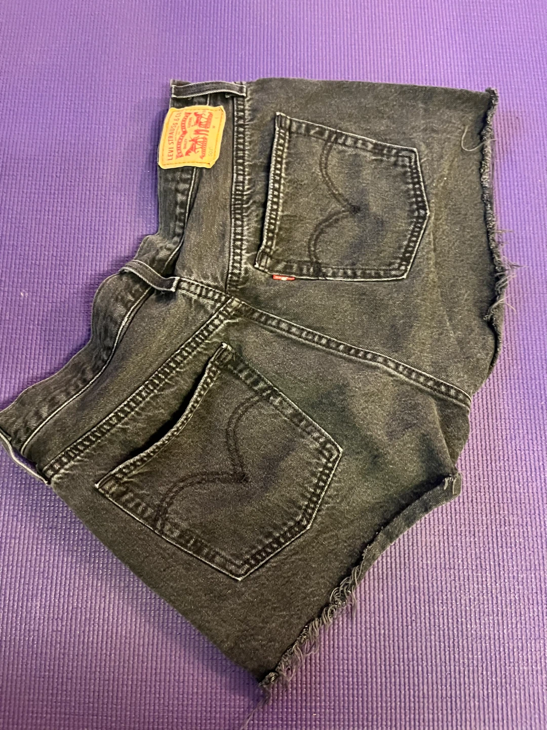 Levi's 501 Original Black Denim Shorts - photo 2