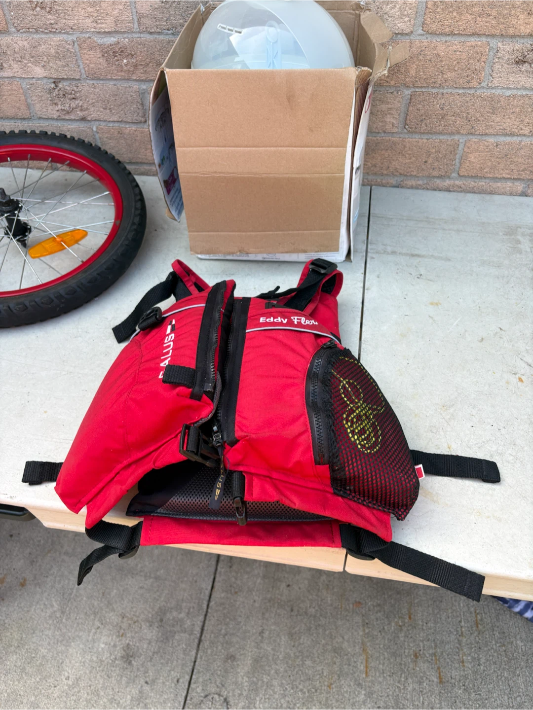 Salus Eddy Flex Personal Flotation Device