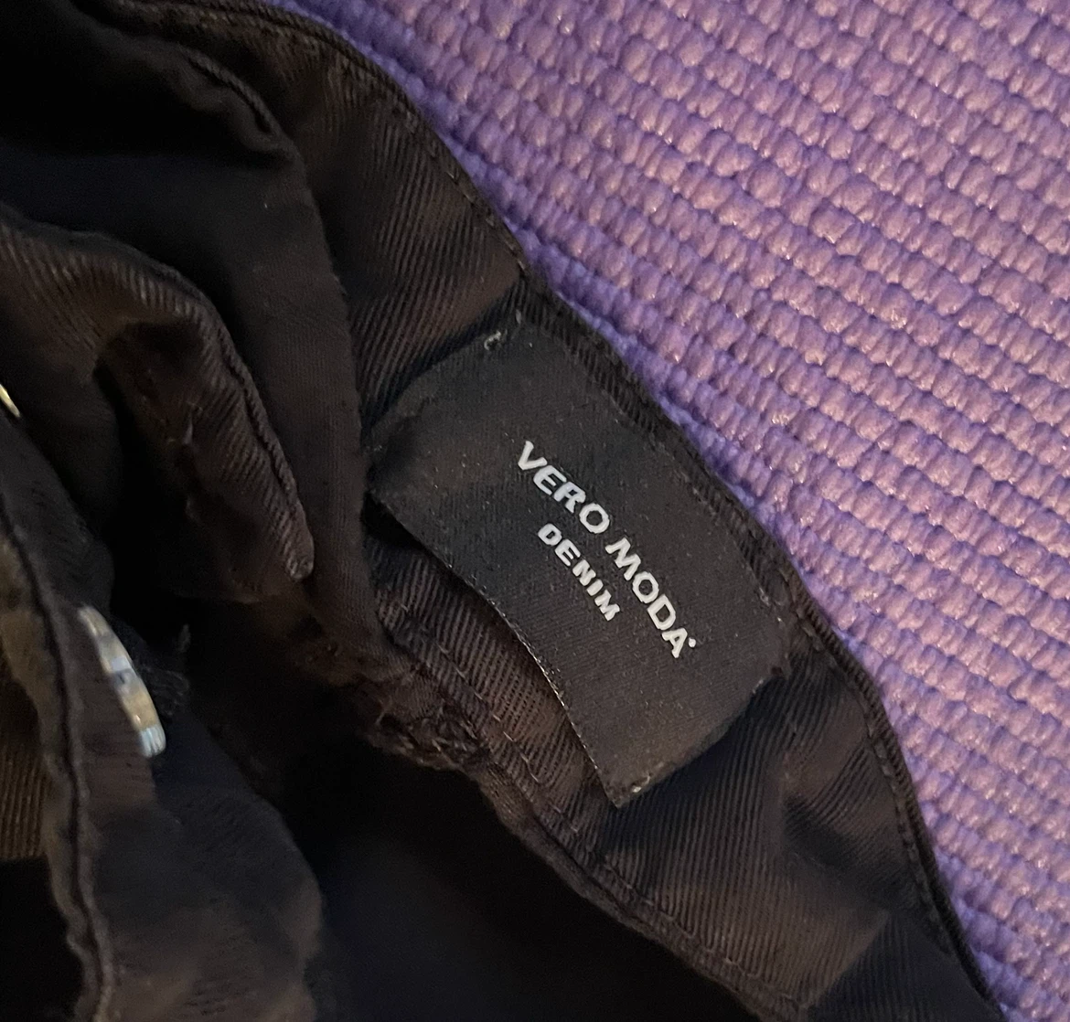 Vero Moda Black Denim Shorts L - photo 2