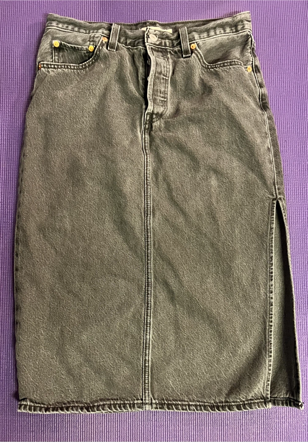 Levi's Side Slit Denim Skirt, Size 28