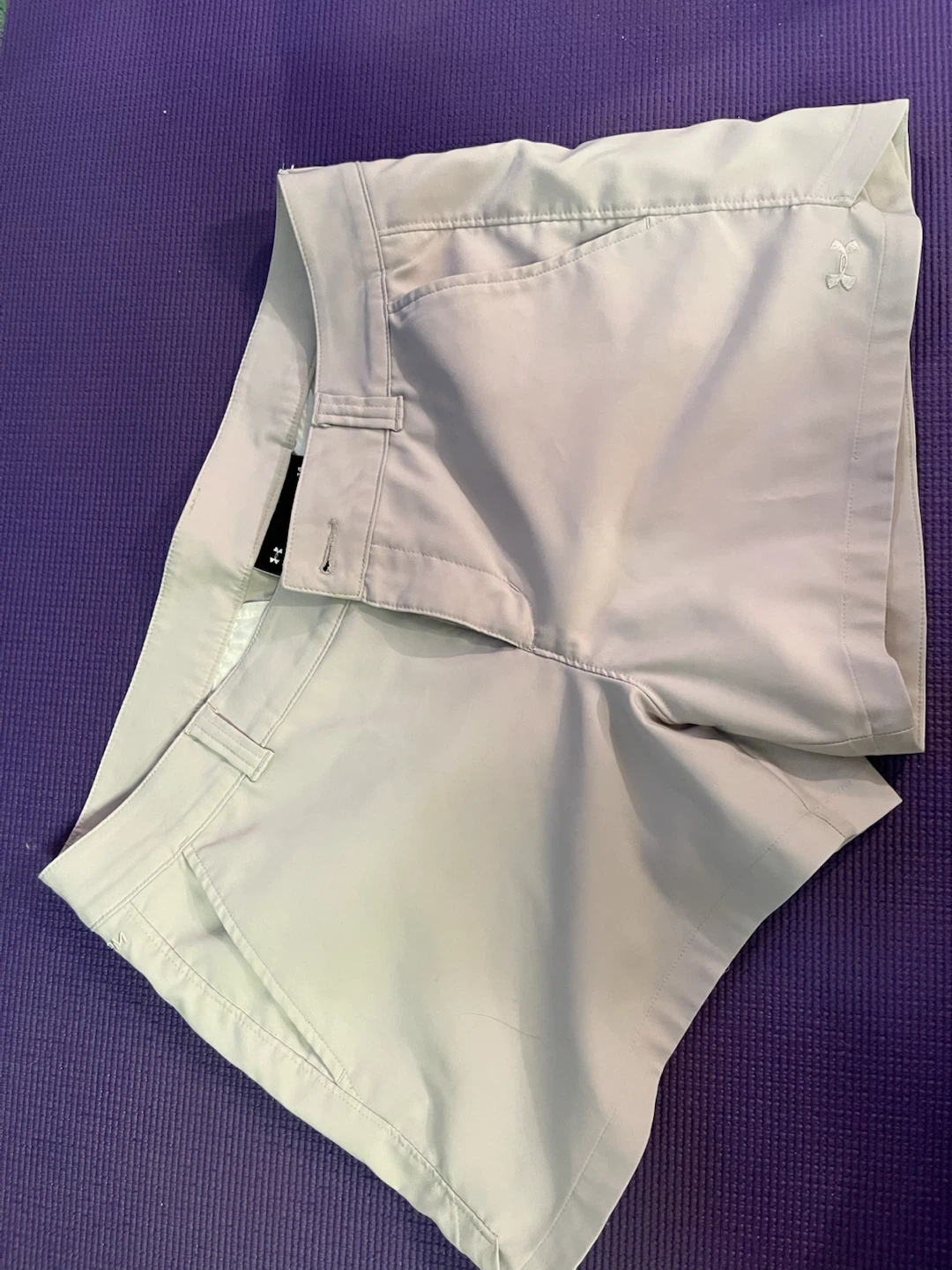 Under Armour HeatGear Golf Shorts Size 14