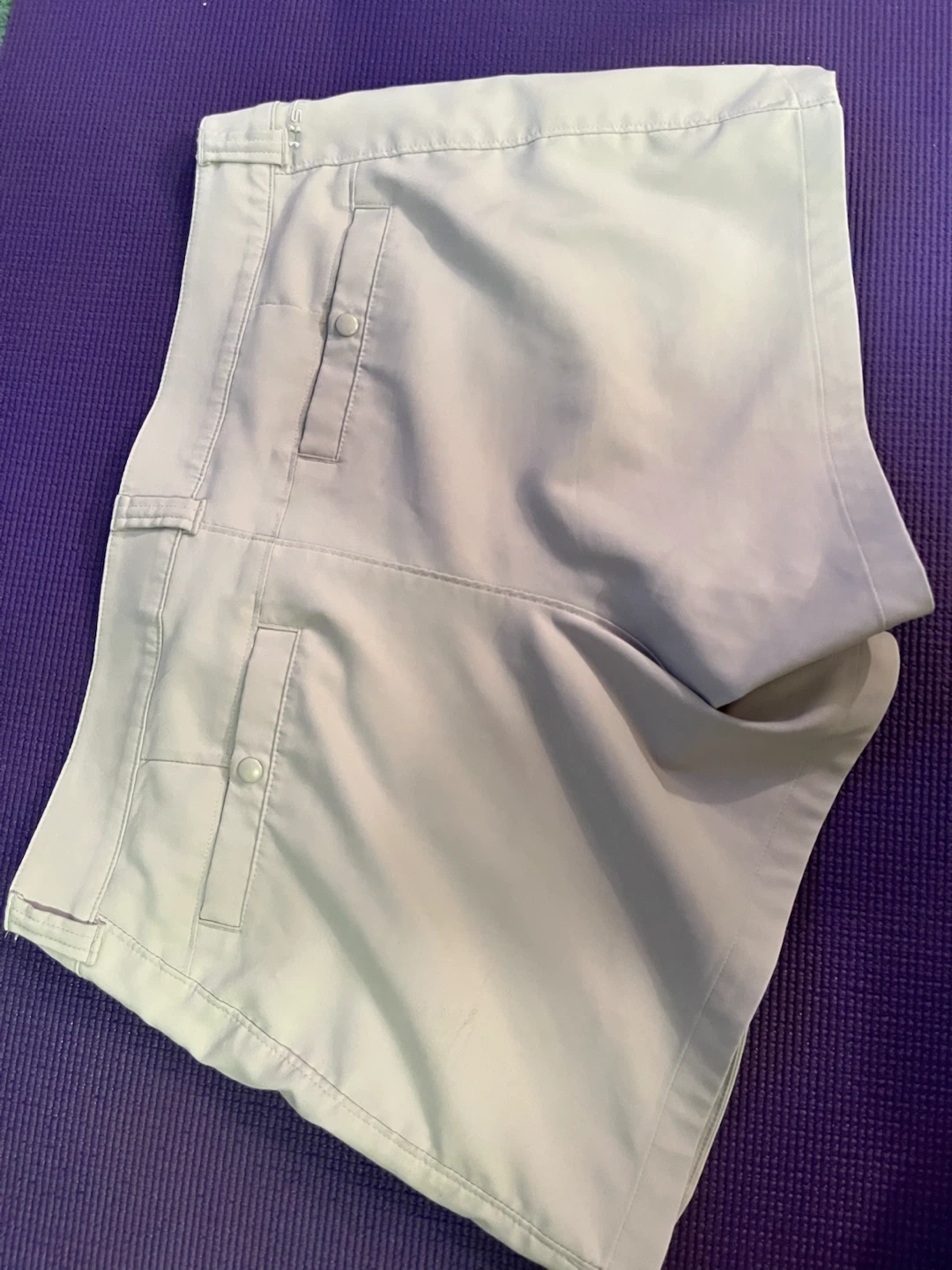 Under Armour HeatGear Golf Shorts Size 14 - photo 3