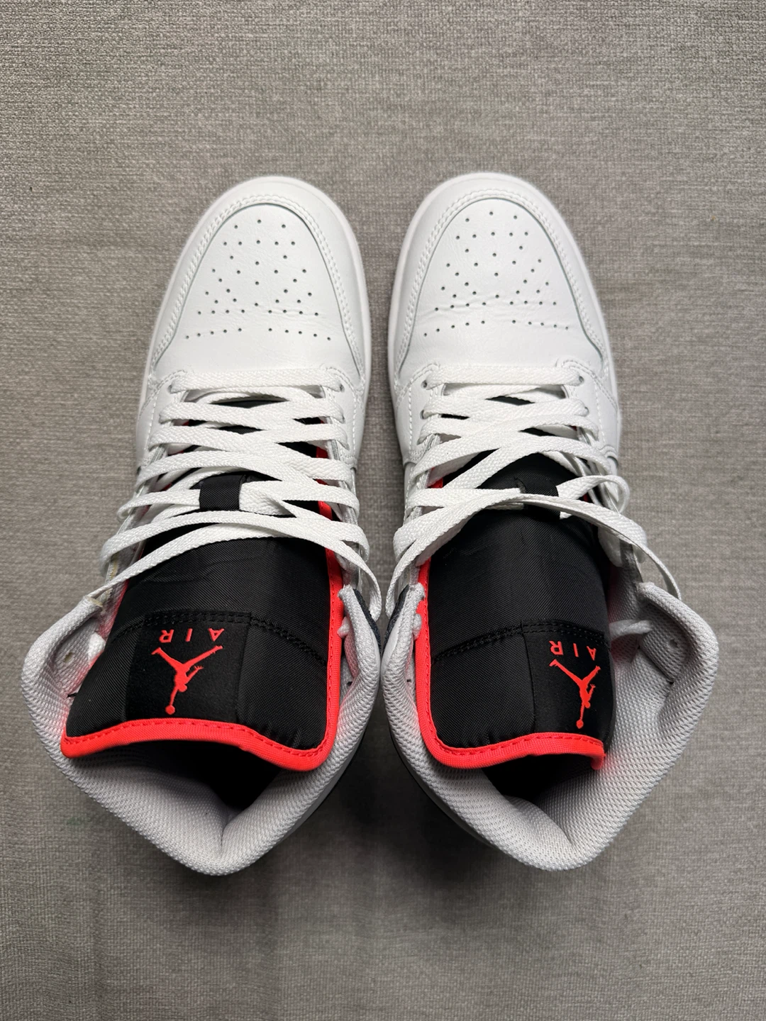 Jordan 1 Mid White Black Gym Red - photo 4
