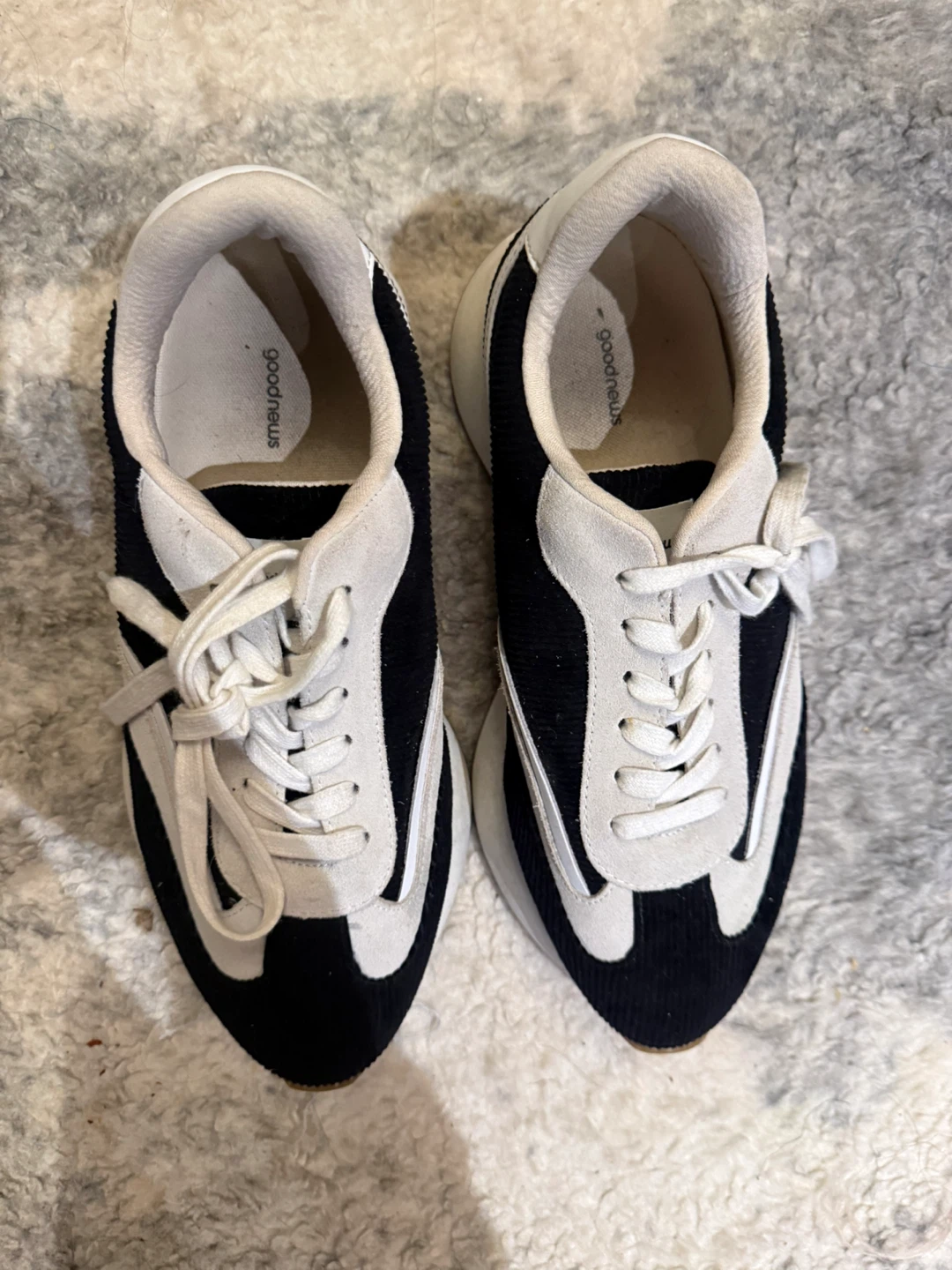 GOOD NEWS KOOK CORDUROY & SUEDE SNEAKERS — SIZE 9