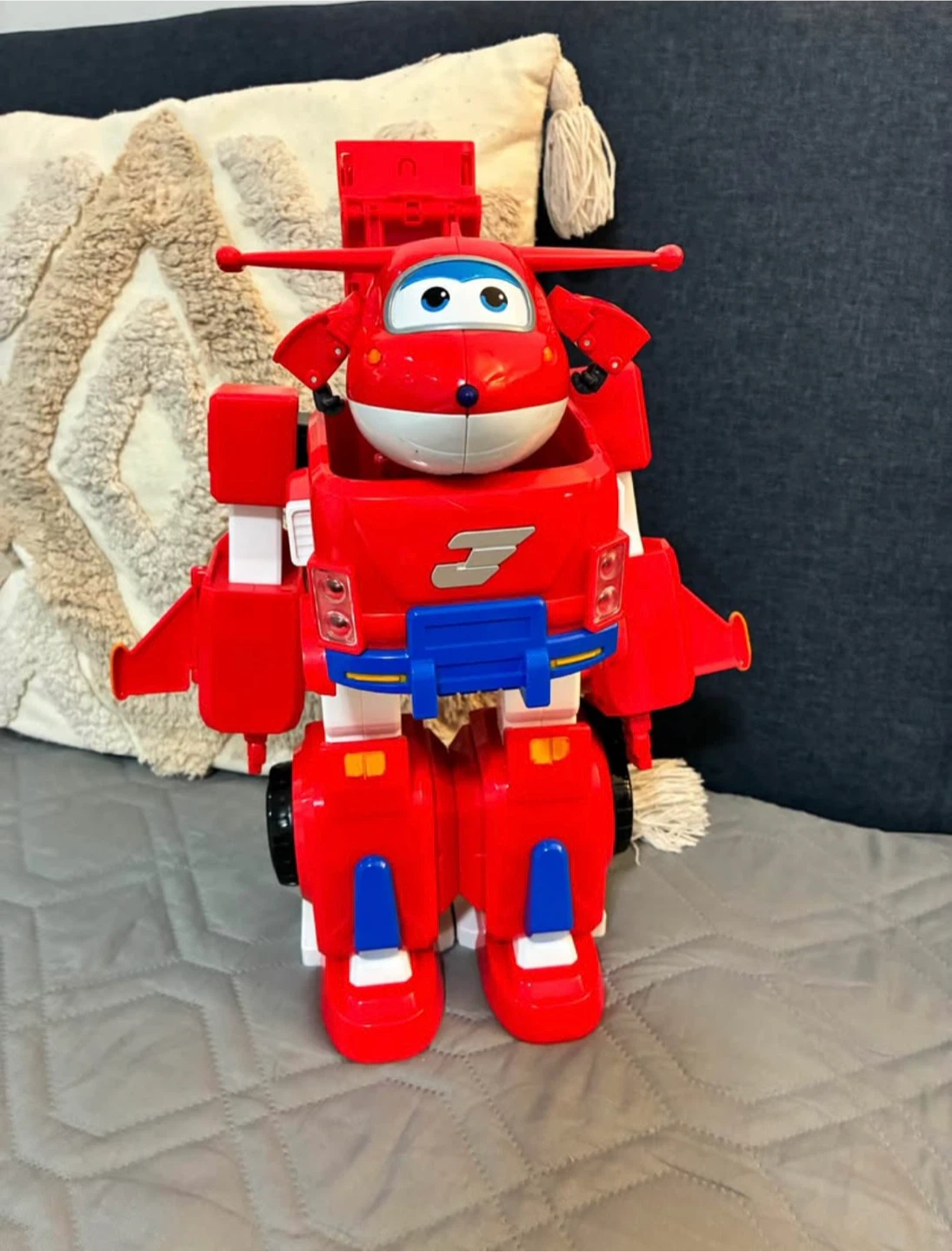 Super Wings Jett's Super Robot Suit - photo 2