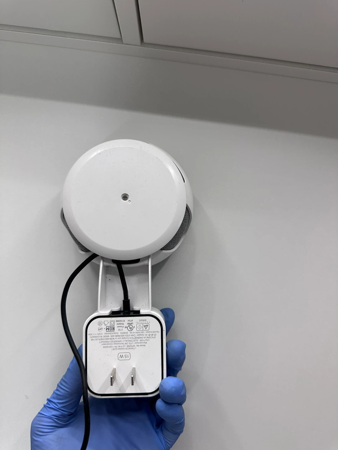Amazon Echo Dot 3rd Gen with Wall Mount - photo 3