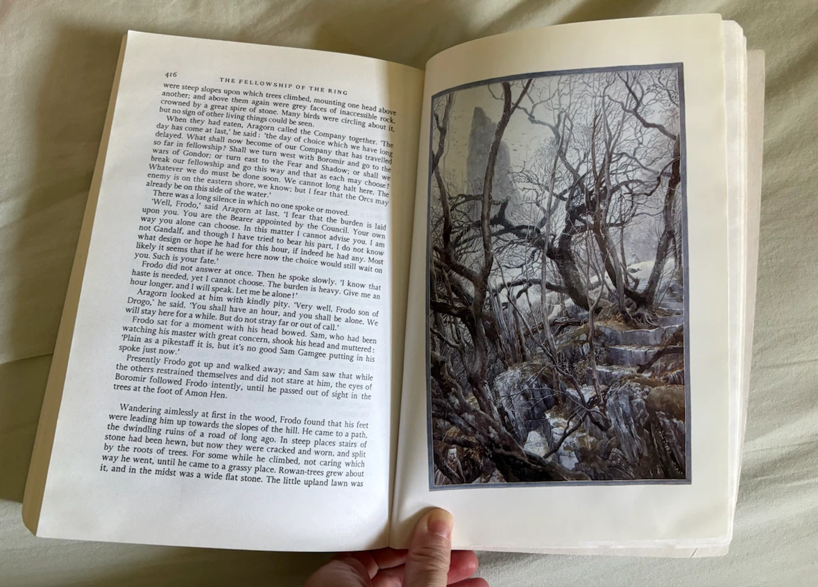 The Fellowship of the Ring, Illustrated by Alan Lee - photo 2