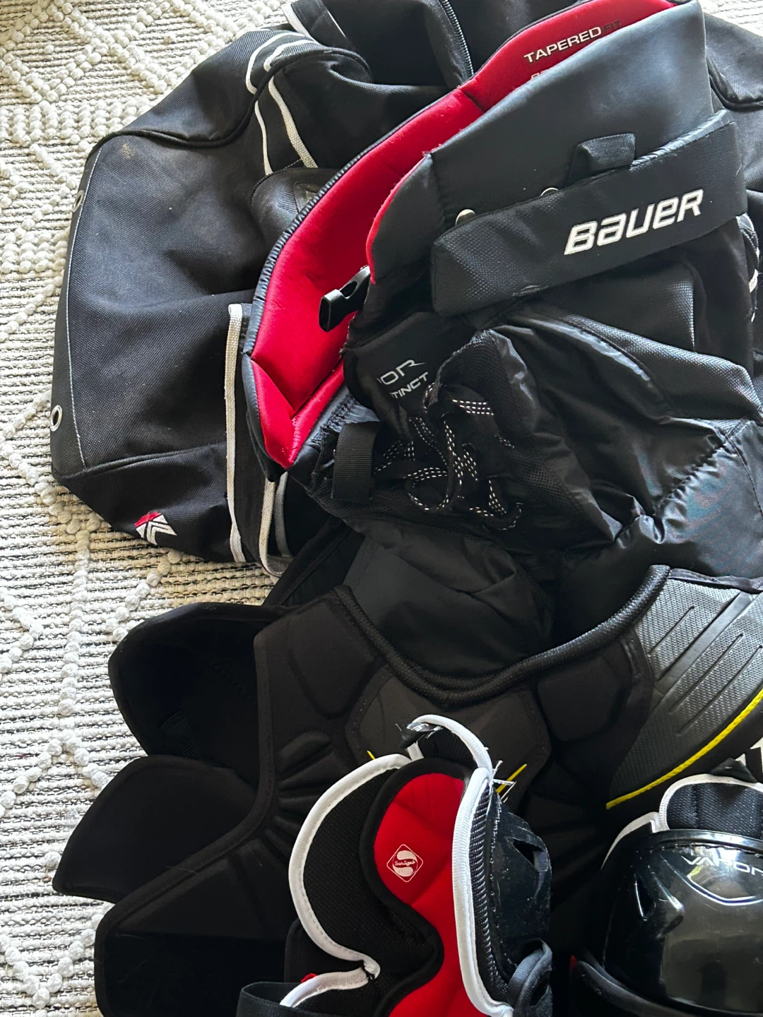 Bauer Hockey Equipment Bundle