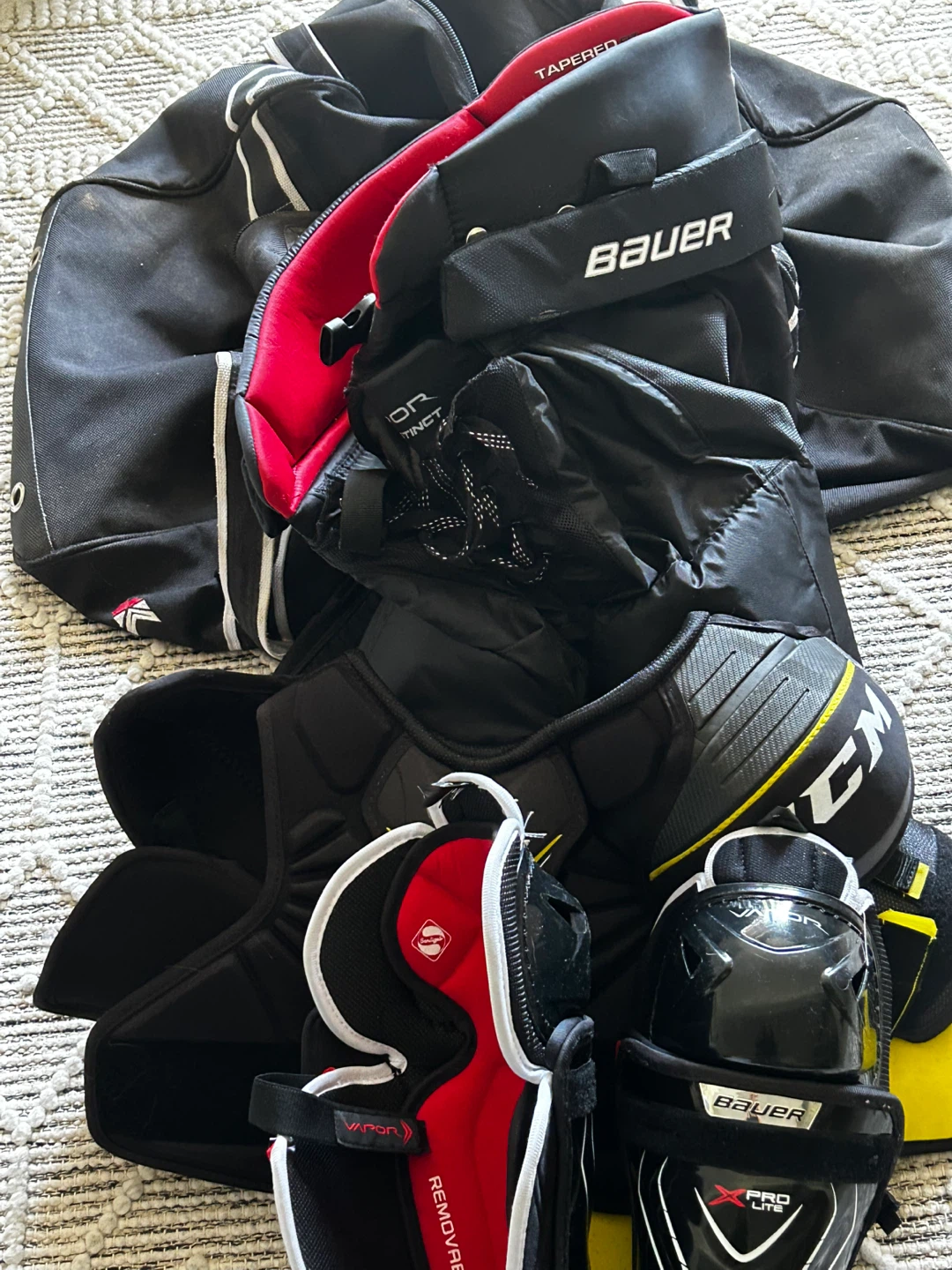 Bauer Hockey Equipment Bundle - photo 3