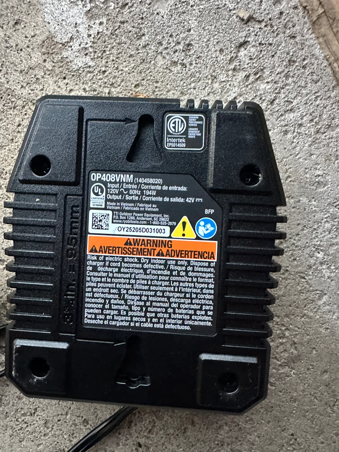 Ryobi 40V Battery Charger OP408VNM - photo 2