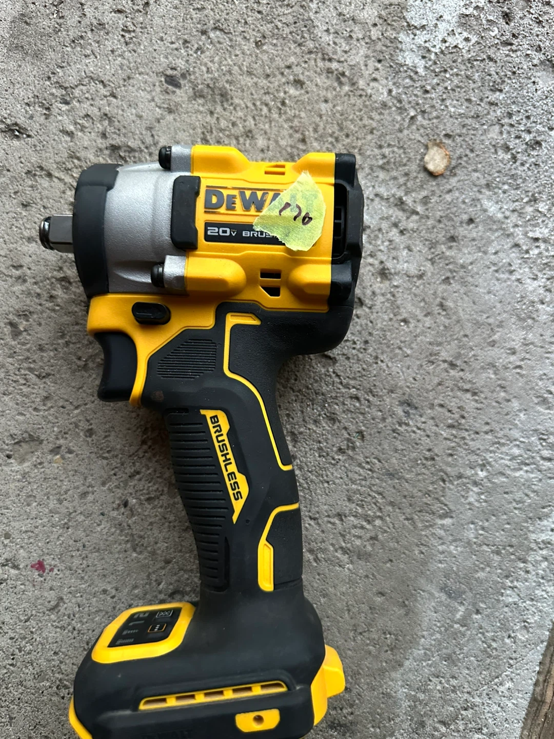 DeWalt DCF921 20V Max 1/2" Compact Impact Wrench