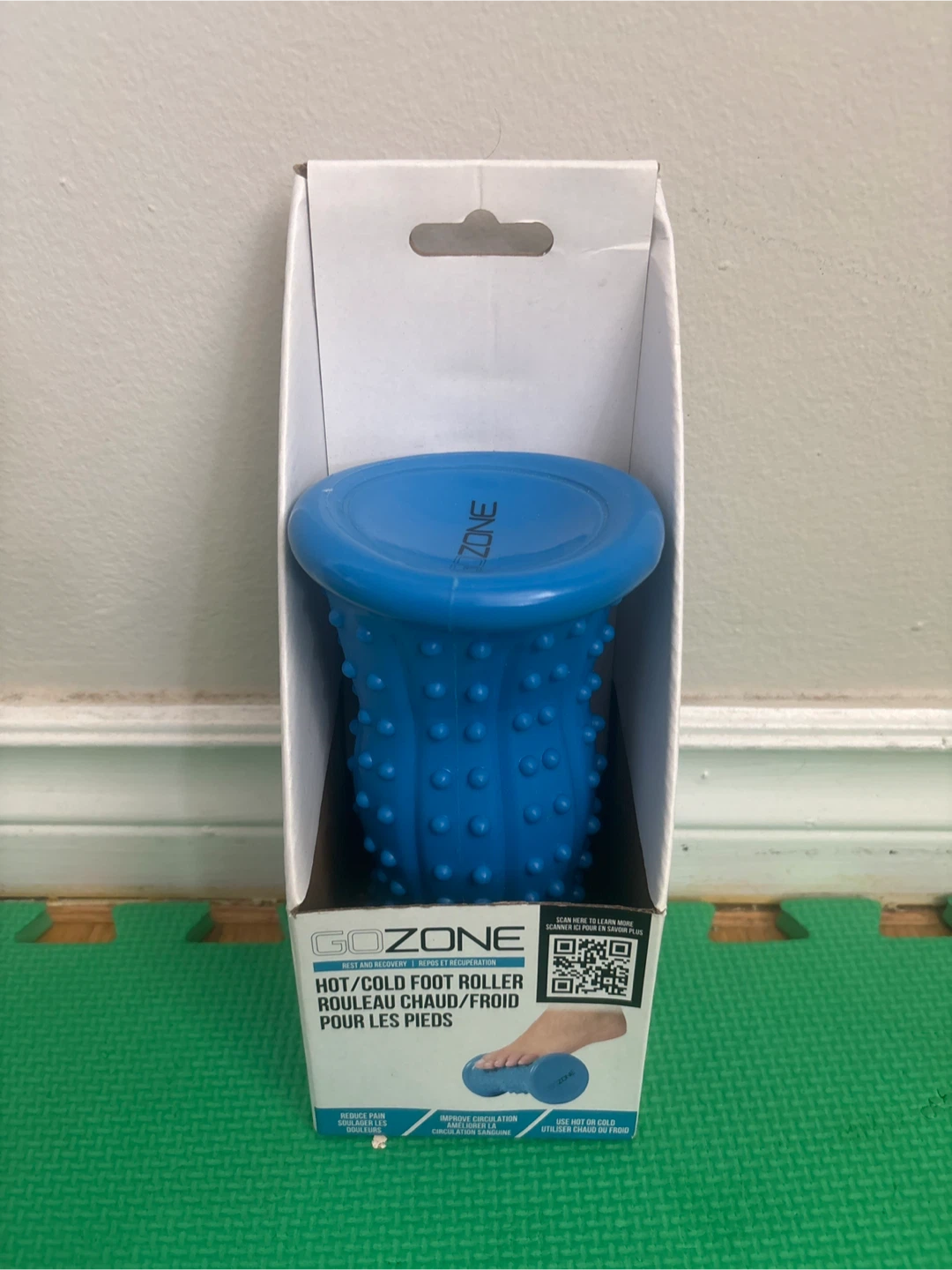 GoZone Hot/Cold Foot Roller