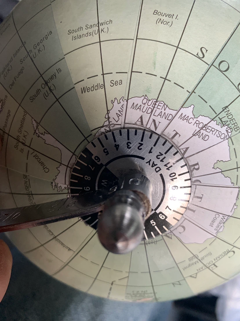 Decorative World Globe - photo 4